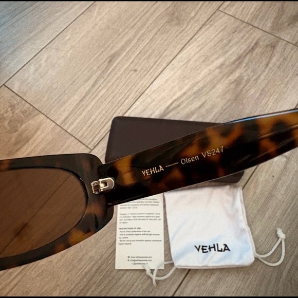 Vehla Olsen Choc Tort sunglasses - Picture 3 of 5